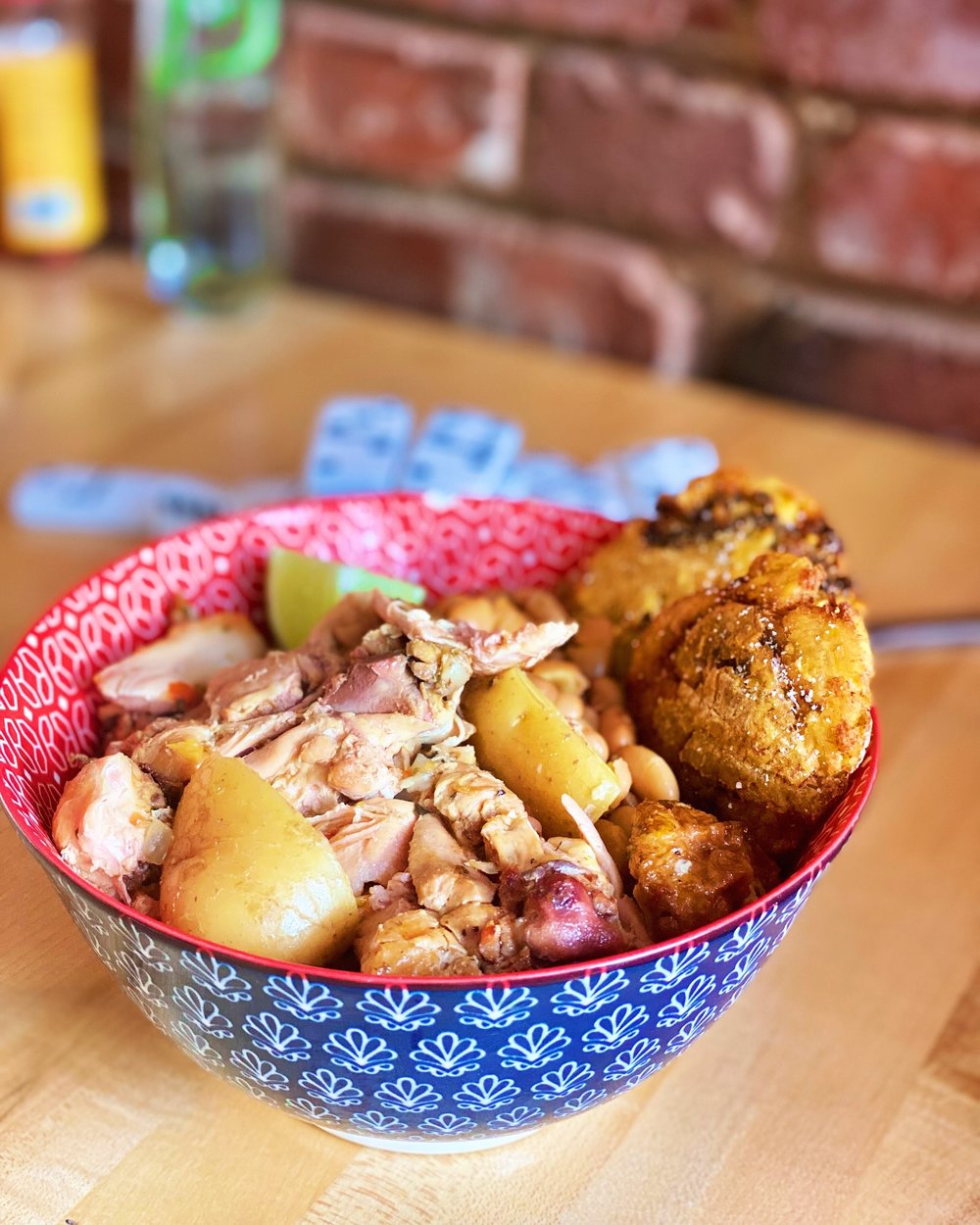 J’s Kitchen Pollo Guisado